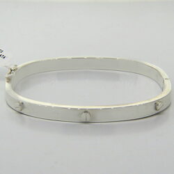 Pulsera Esclava con tornillos y cierre cajón
